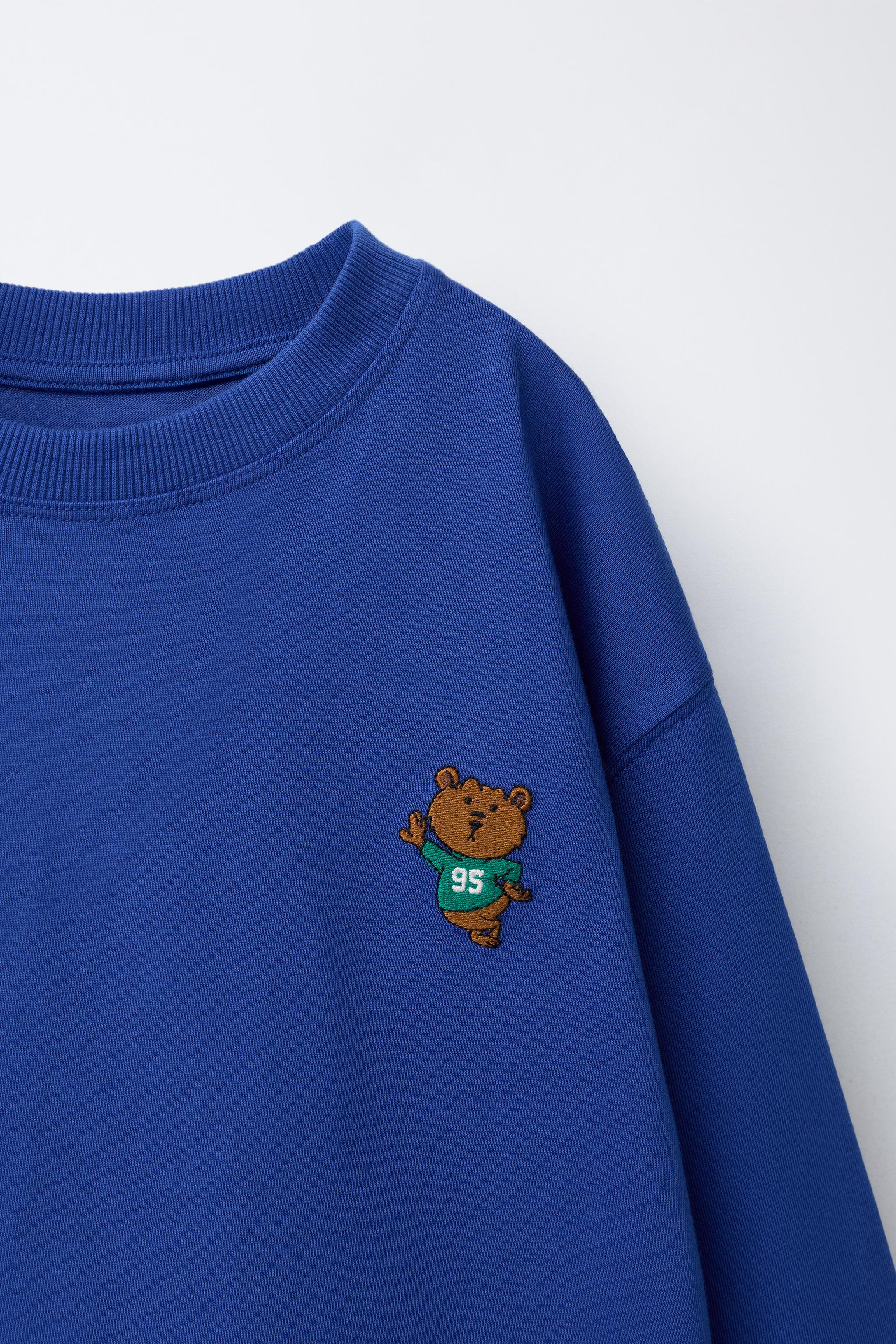 EMBROIDERED LION T-SHIRT